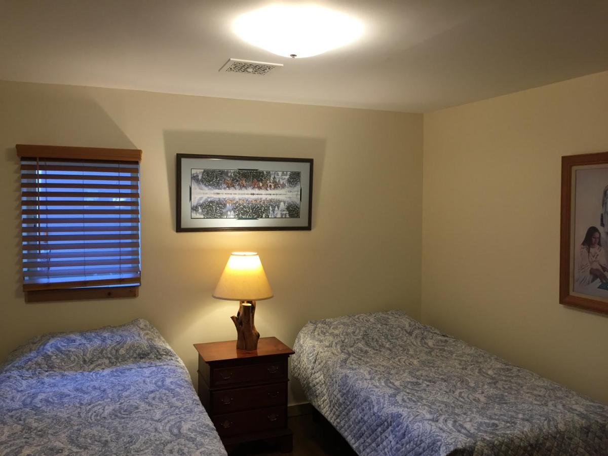 Creekside Downtown Vacation Suites, Only Adults 25 Or Older Buffalo Luaran gambar